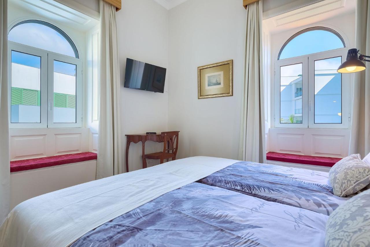 Вилла Century House With Private Pool By Hr Madeira Фуншал Экстерьер фото